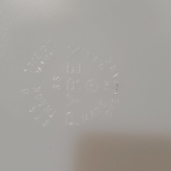 Vintage Pyrex Green Casserole Dish #472 Ovenware Cookware 1.5 pt No Lid - Picture 5 of 5